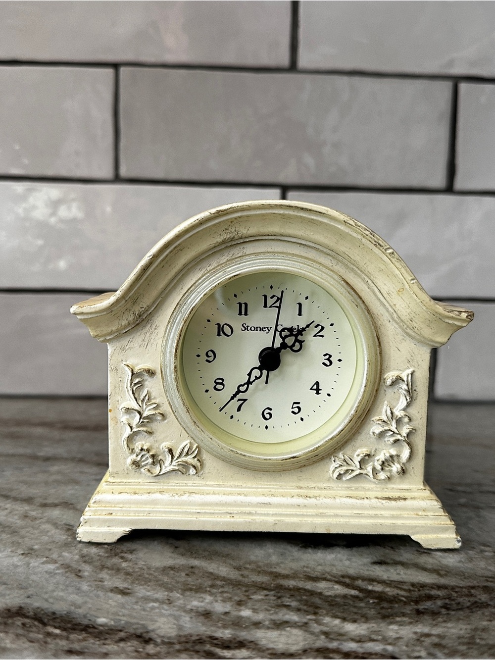 Cream Decorative Mantel Clock - Vintage-Inspired Home Desk Top Decor